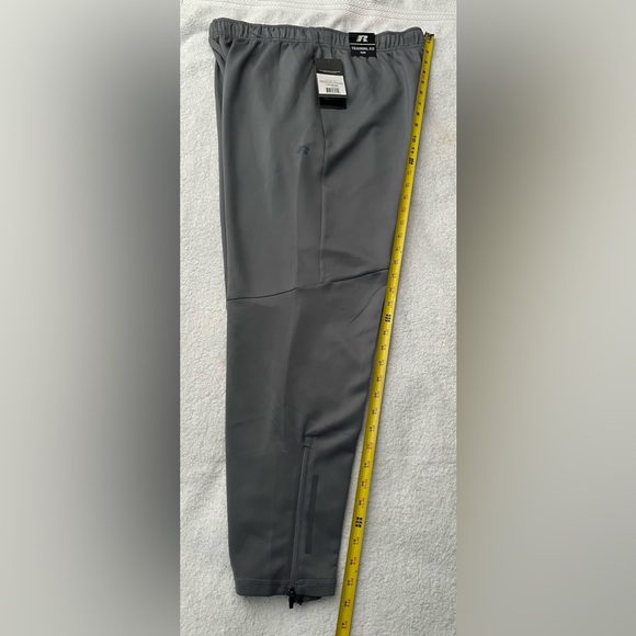 Russell Large Gray Sweatpants NWT with FREE Nike Long Sleeve T-Shirt NWT - Picture 12 of 16
